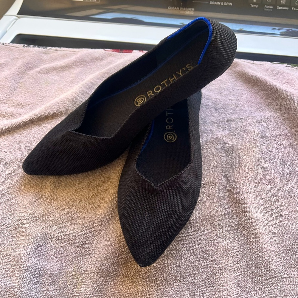 Rothy’s The Point Black 10.5